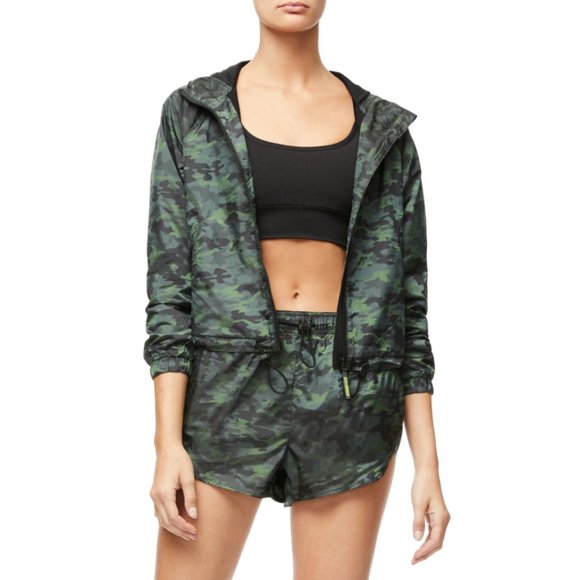 Good American Camo Windbreaker Running Jacket Size 2 (S) - Picture 1 of 9